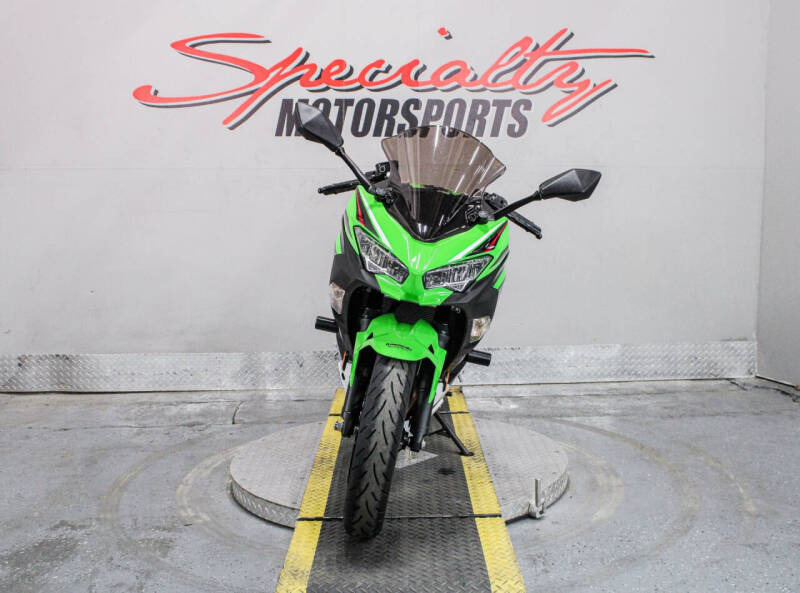 2022 Kawasaki Ninja 400 ABS KRT Edition