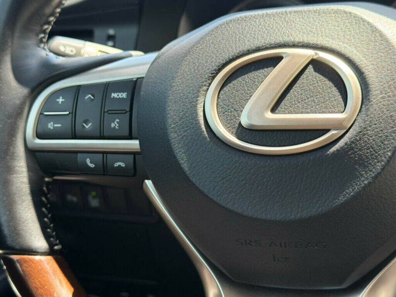 2018 Lexus ES 300h