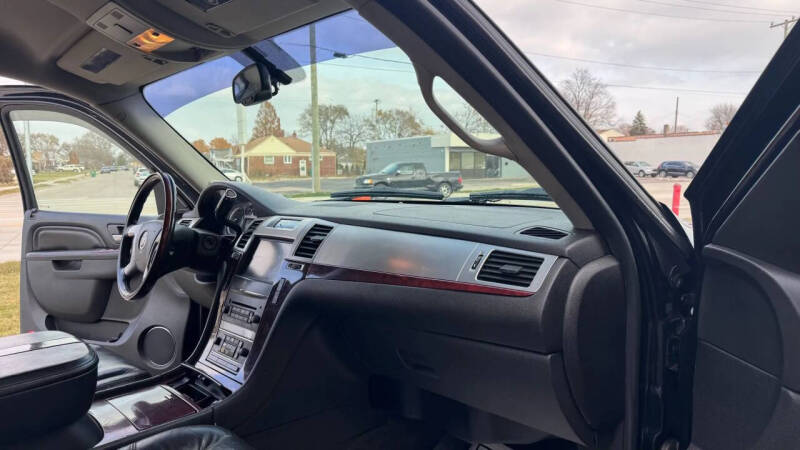 2011 Cadillac Escalade ESV