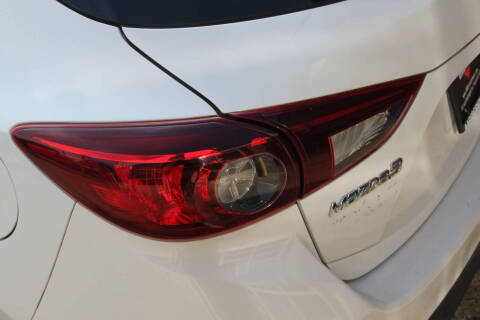 2015 Mazda MAZDA3 s Touring