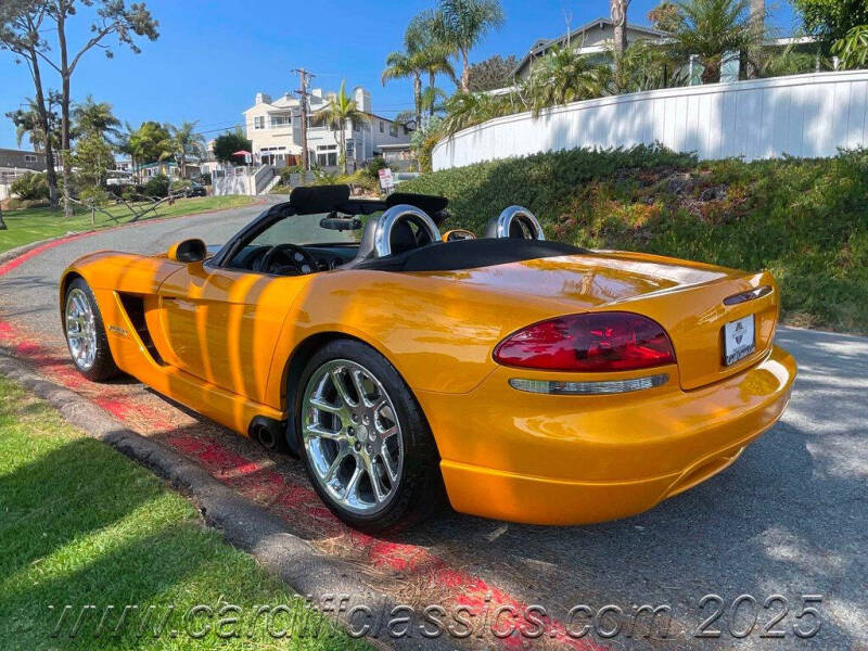 2003 Dodge Viper SRT-10