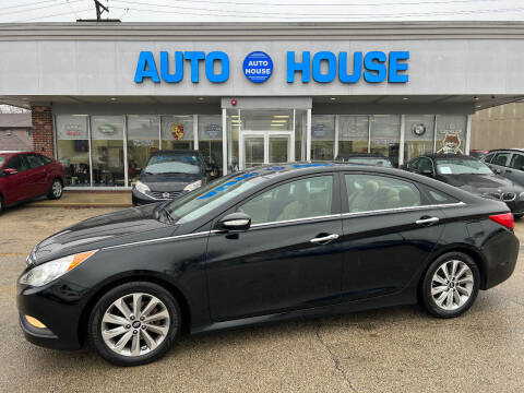 2014 Hyundai Sonata for sale at Auto House Motors - Downers Grove in Downers Grove IL