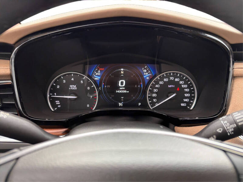 2017 Cadillac XT5 Platinum