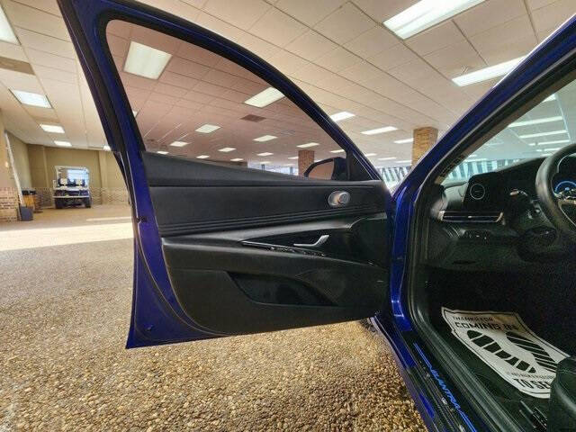 2022 Hyundai Elantra