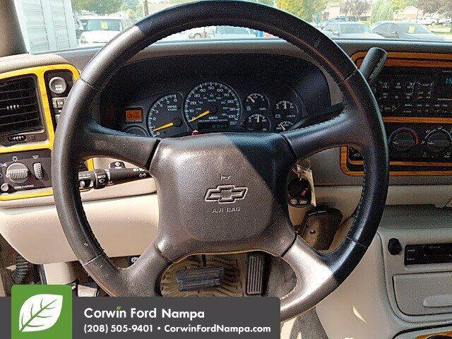 2000 Chevrolet Tahoe LT