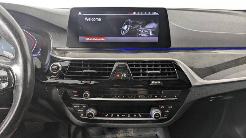 2020 BMW 5 Series 530i