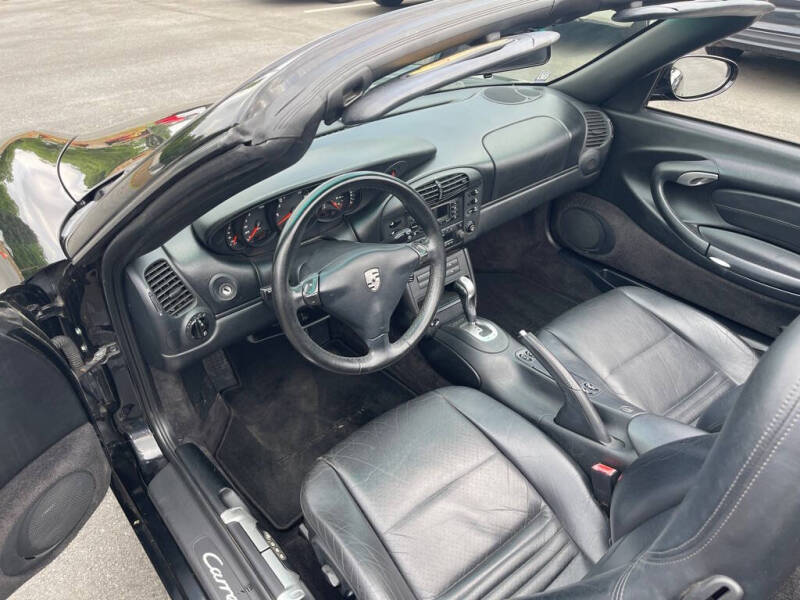 2000 Porsche 911 Carrera