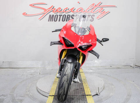 2023 Ducati Panigale V4 S