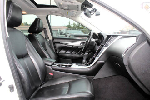 2021 Infiniti Q50 Luxe