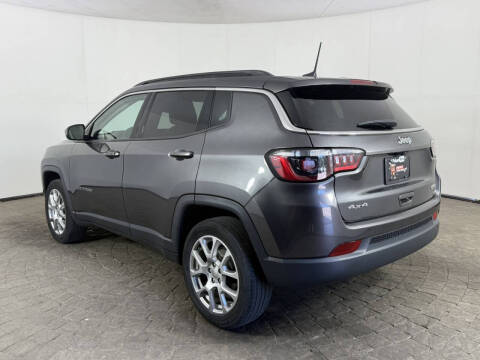 2022 Jeep Compass Latitude Lux