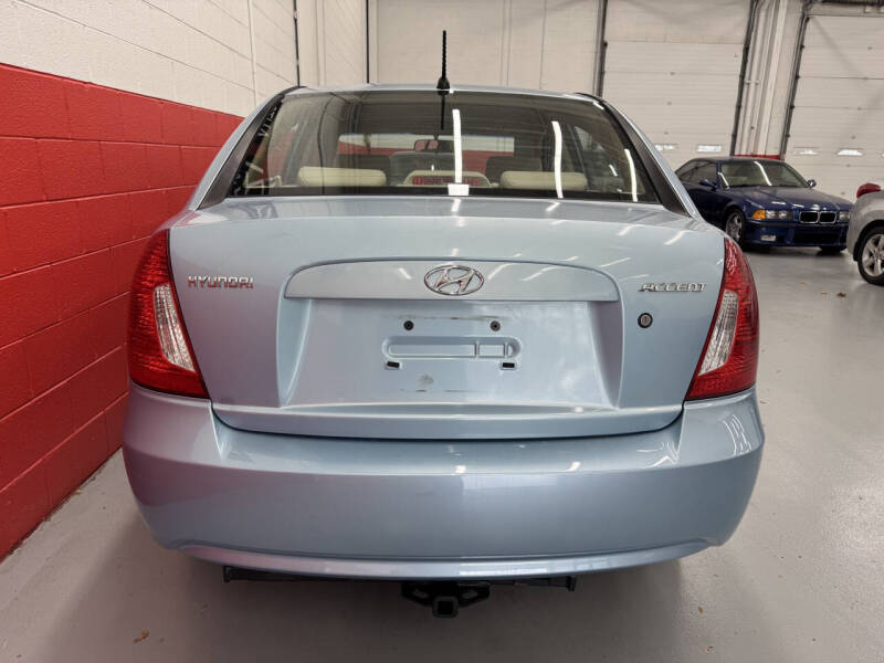 2009 Hyundai Accent GLS