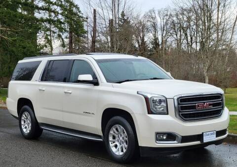 2015 GMC Yukon XL for sale at CLEAR CHOICE AUTOMOTIVE in Milwaukie OR