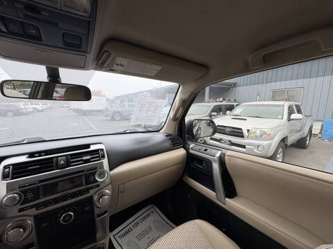 2012 Toyota 4Runner SR5