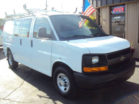 2017 Chevrolet Express 2500