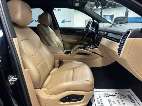 2022 Porsche Cayenne