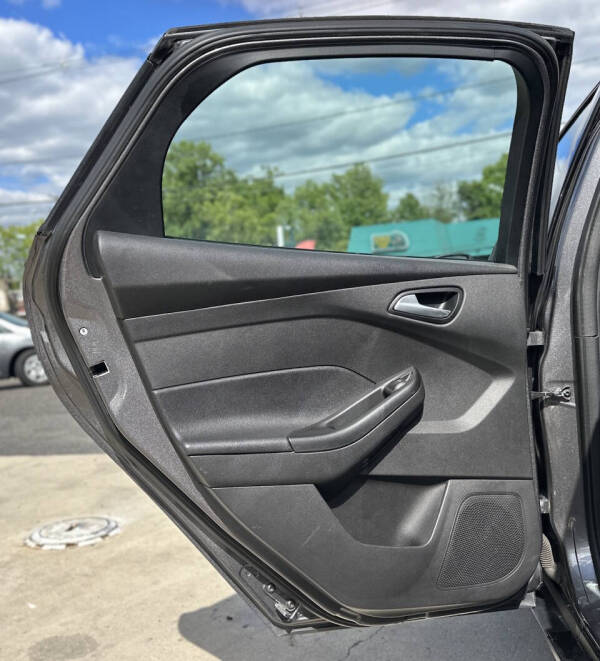 2013 Ford Focus SE