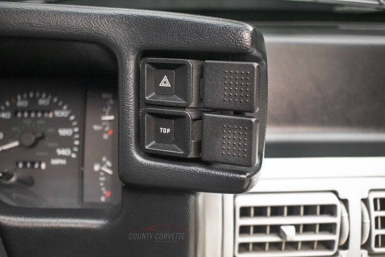 1990 Ford Mustang