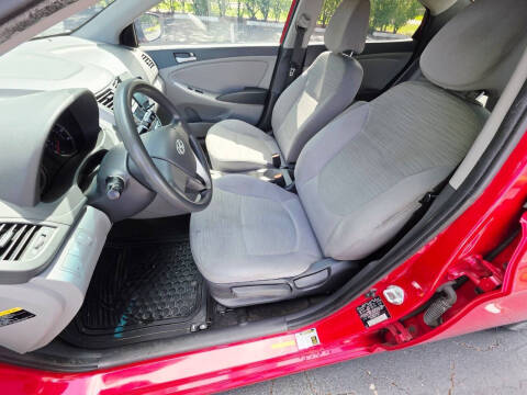 2015 Hyundai Accent GLS