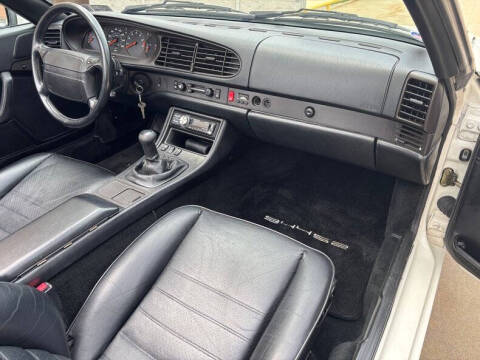 1990 Porsche 944 S2