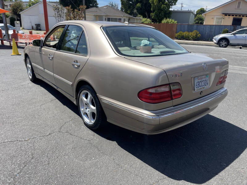 2001 Mercedes-Benz E-Class E 320