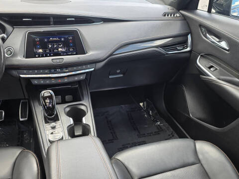 2020 Cadillac XT4 Sport