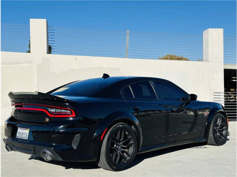 2022 Dodge Charger Scat Pack photo 4