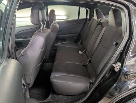 2013 Chrysler 200 LX