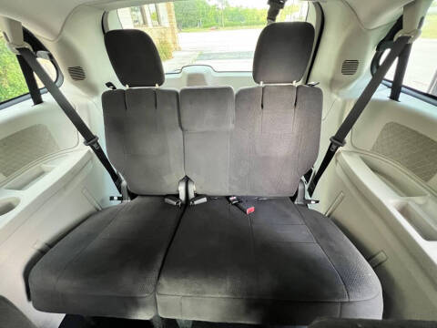 2013 Dodge Grand Caravan American Value Package