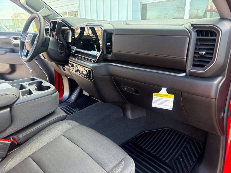2026 GMC Sierra 1500 Elevation Standard