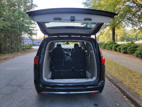 2017 Chrysler Pacifica Touring Plus