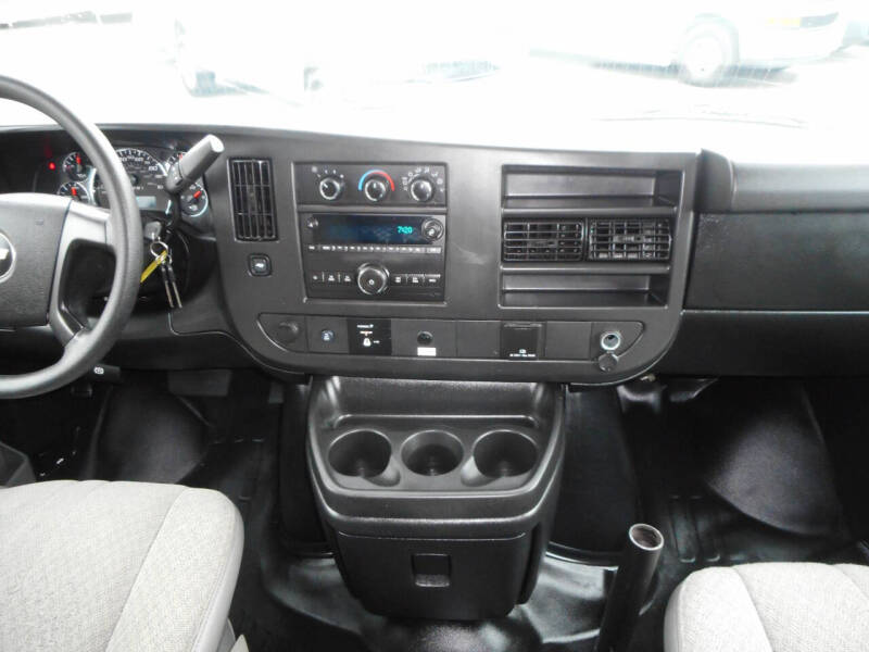 2016 Chevrolet Express 2500