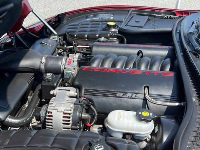 2004 Chevrolet Corvette
