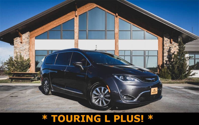 2020 Chrysler Pacifica Touring L Plus