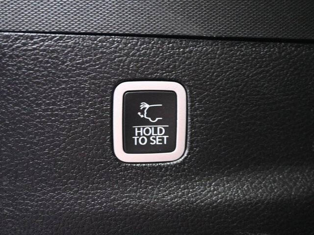 2023 Jeep Wagoneer L Series II