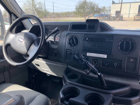 2019 Ford E-Series E-450 SD