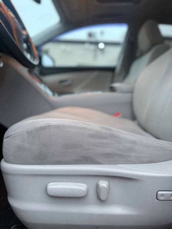 2010 Toyota Venza AWD V6