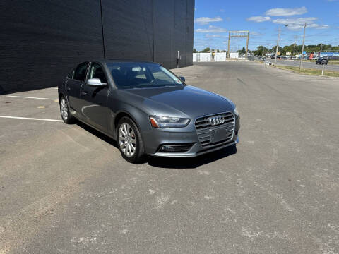 2013 Audi A4 2.0T quattro Premium