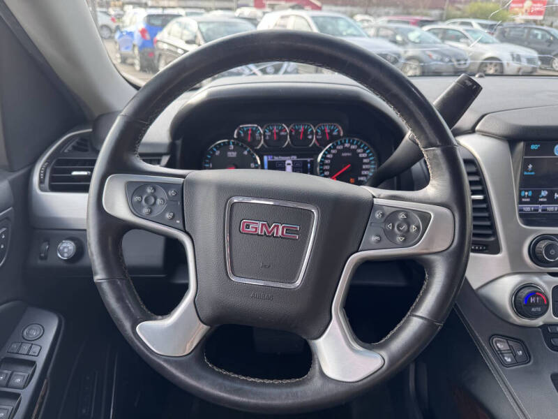 2017 GMC Yukon SLT