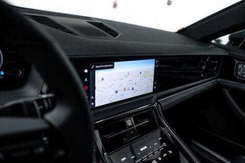 2026 Porsche Panamera 4