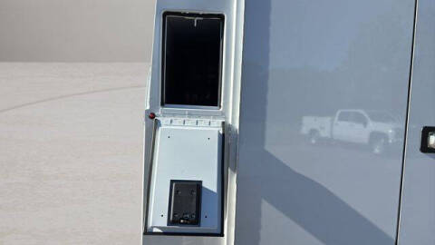 2025 Chevrolet Express 3500