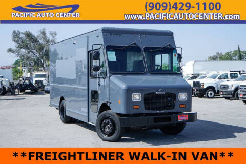 2020 Freightliner MT45 Chassis