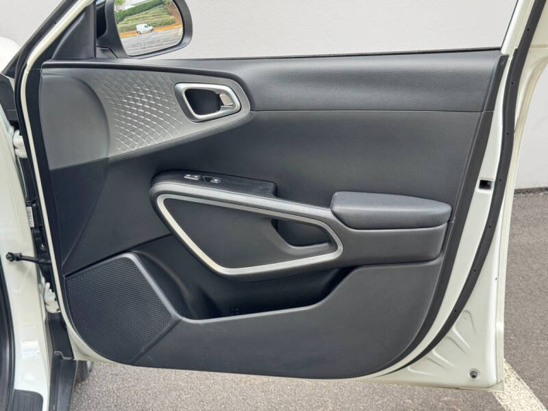 2025 Kia Soul S