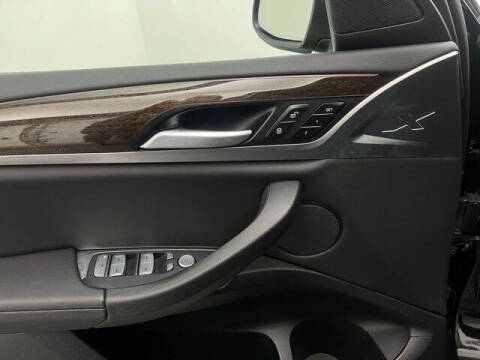 2024 BMW X4 xDrive30i