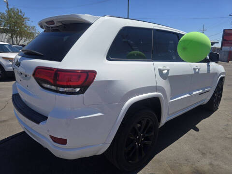 2018 Jeep Grand Cherokee Altitude