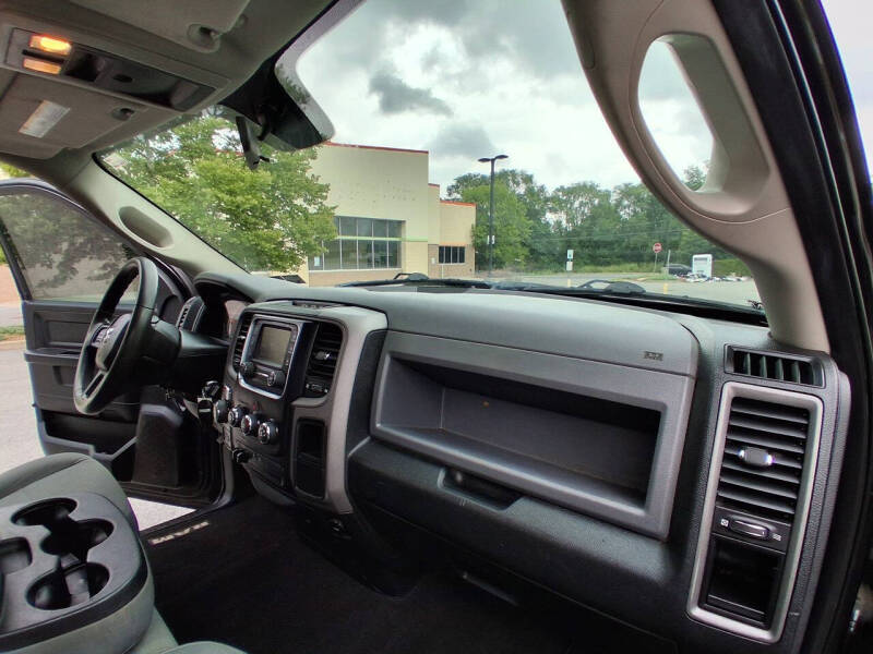 2018 RAM 1500 Express