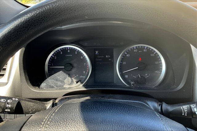 2017 Toyota Highlander LE