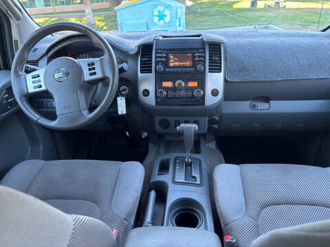 2013 Nissan Frontier S