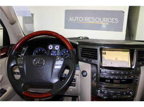 2011 Lexus LX 570