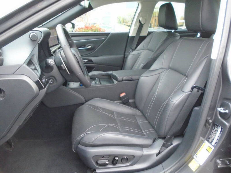 2023 Lexus ES 350 Ultra Luxury