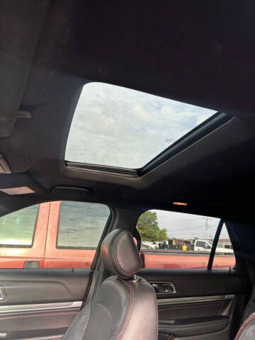 2017 Ford Explorer Sport